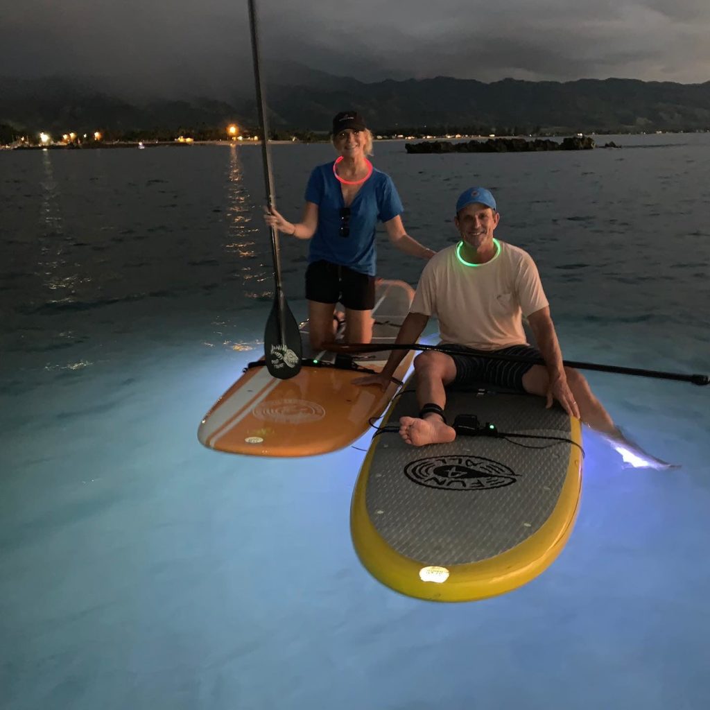 standup paddleboarding oahu hawaii haleiwa glow